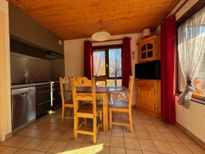 Multi Pass 3€/jour/pers - Charmant 2P au centre du village, 6 pers, balcon sud, parking, non fumeur - FR-1-692-27